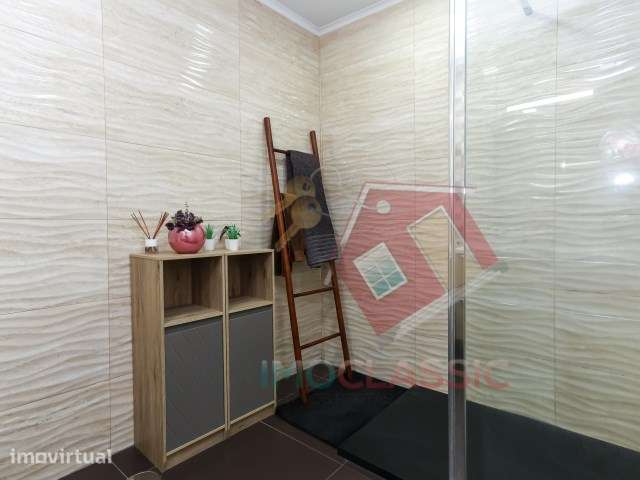Apartamento T2+1 com 102,4 m² em localização privilegiada - Grande imagem: 2/20