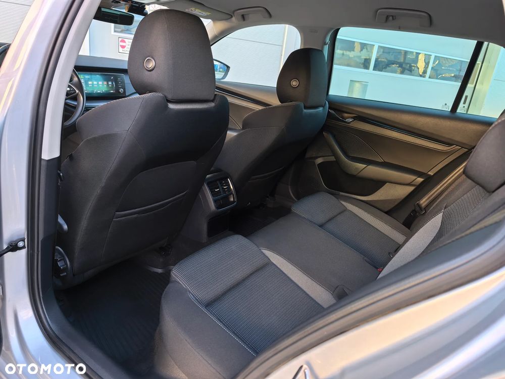 Skoda Octavia 1.5 TSI Business - 21