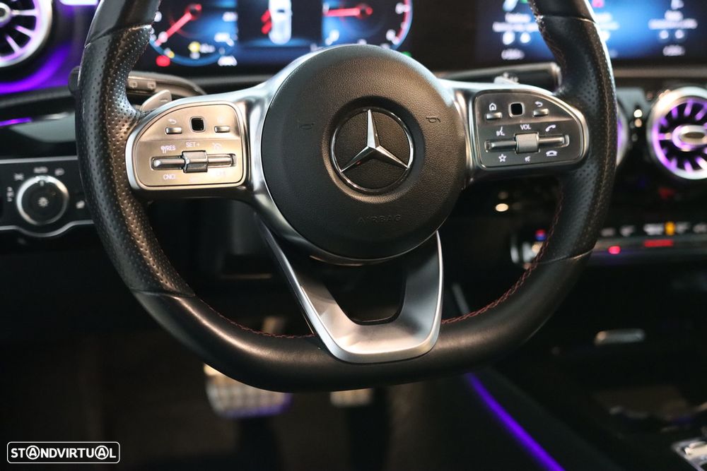 Mercedes-Benz A 180 d 7G-DCT AMG Line - 13
