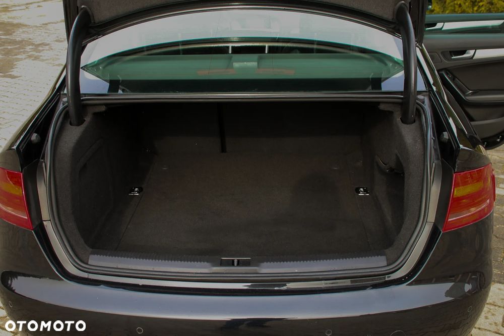 Audi A4 Limousine 2.0 TDI DPF Attraction - 35