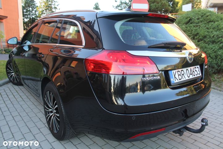 Opel Insignia 2.0 CDTI - 12