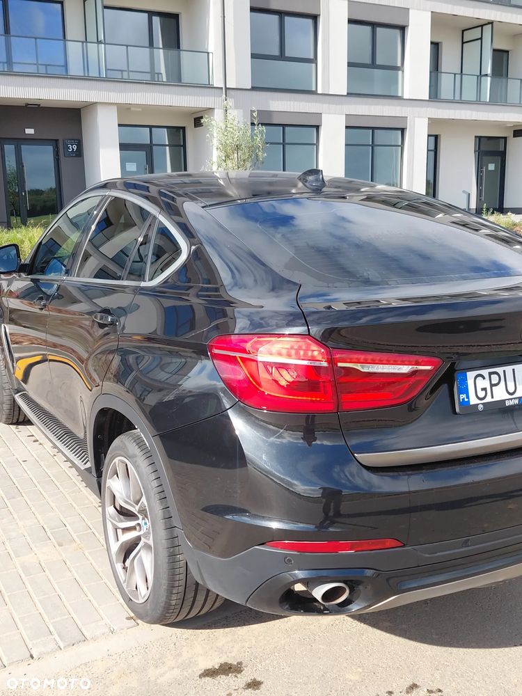 BMW X6 - 12