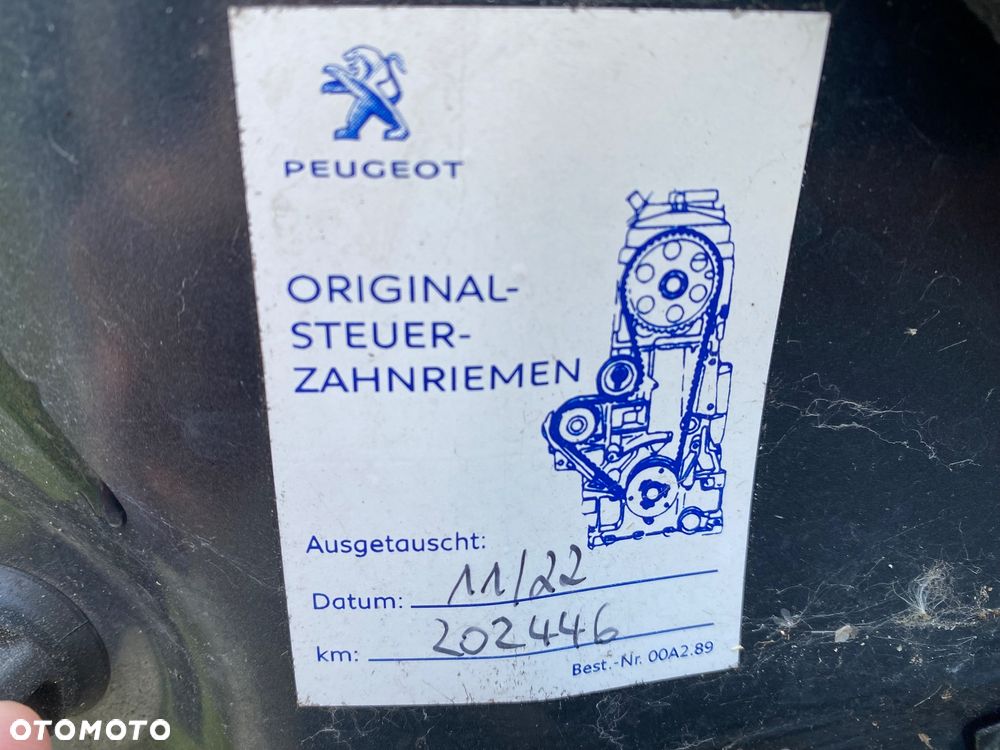 Peugeot 308 HDi FAP 150 Allure - 16