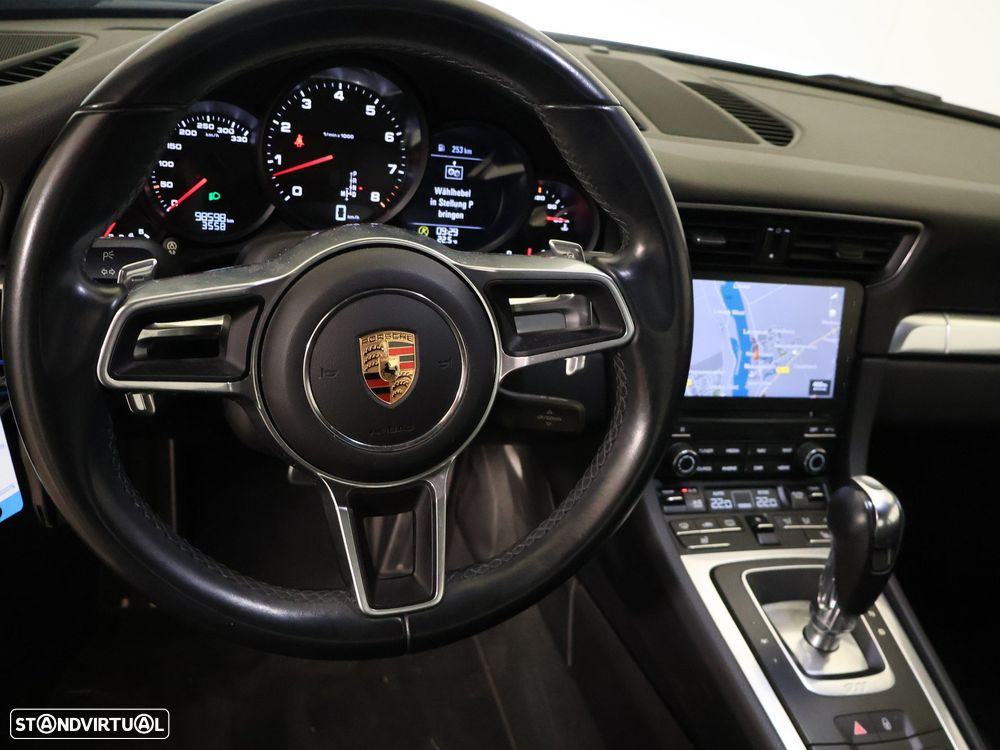 Porsche 911 (992) - 7