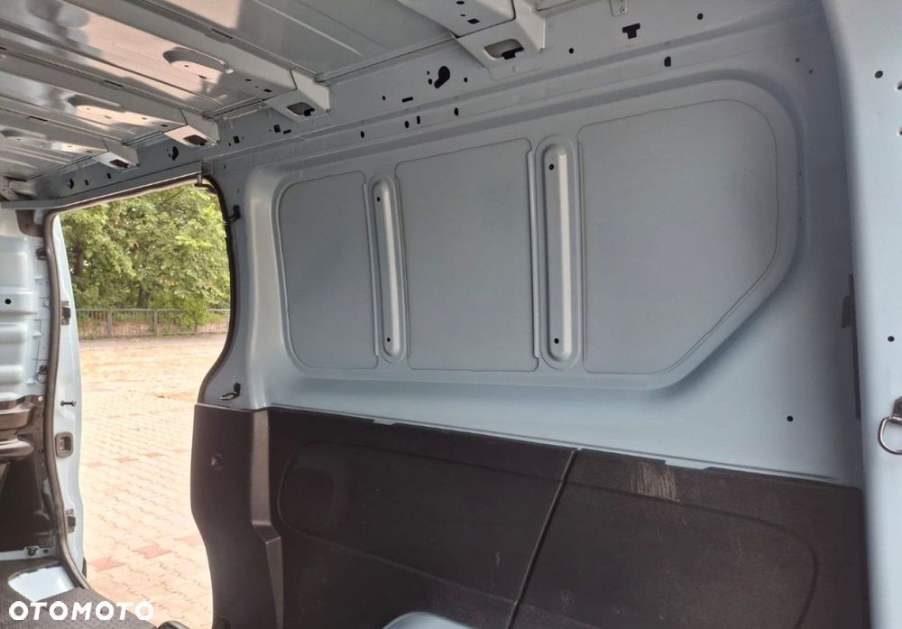 Renault Trafic - 24