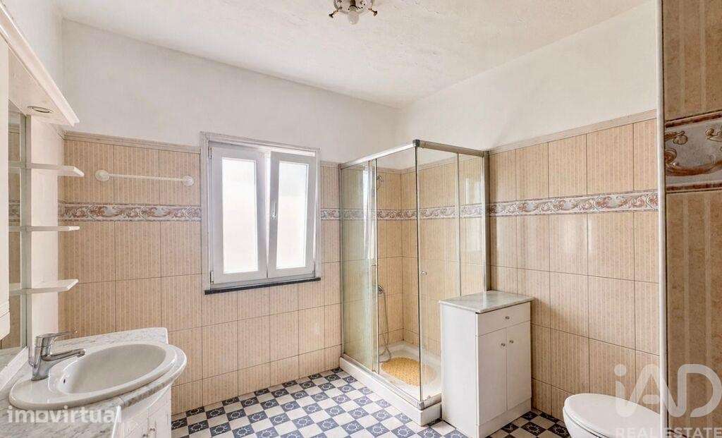 Moradia isolada T4 em Vila de Punhe de 216 m2 - Grande imagem: 4/15