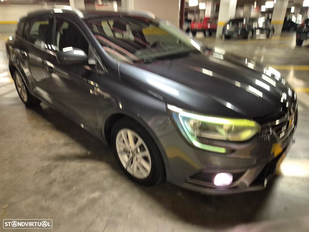 Renault Mégane Sport Tourer 1.5 dCi Limited SS - 10