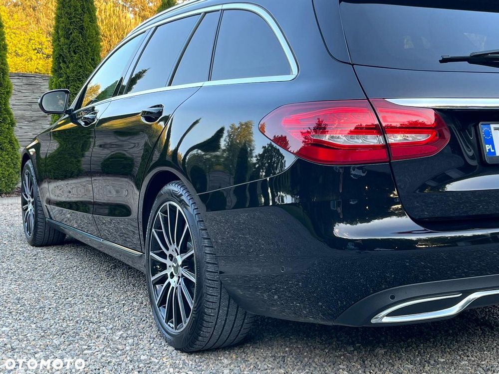 Mercedes-Benz Klasa C 200 (BlueTEC) d Avantgarde - 19