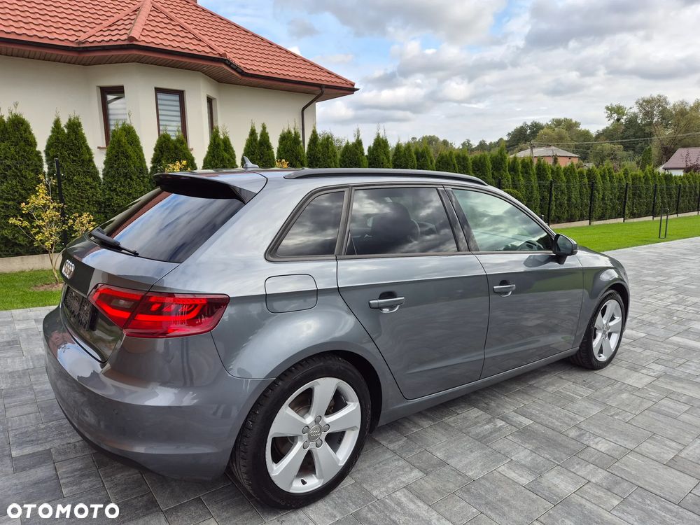 Audi A3 Sportback 1.6 TDI clean diesel Ambiente - 2