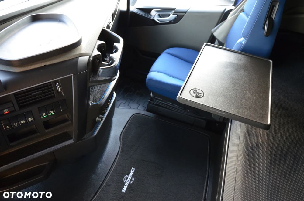 Volvo FH 500 XL / NEW / MEGA / 2022 / KLIMA P. / REGULOWANE SIODŁO / FULL LED / NAVI / 0789 - 13
