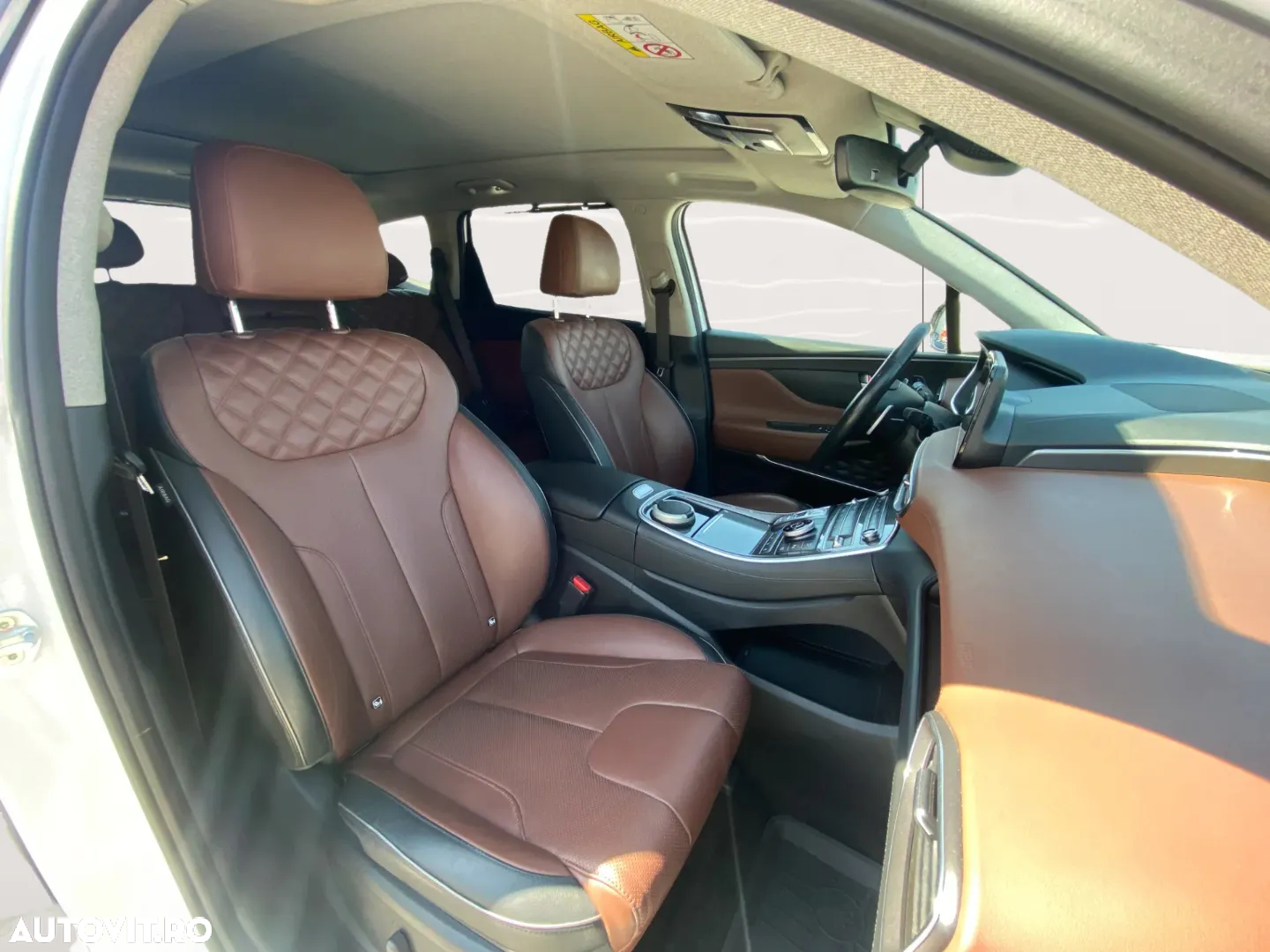 Hyundai Santa Fe Hybrid 1.6 l 230 CP 4WD 6AT Luxury - 9