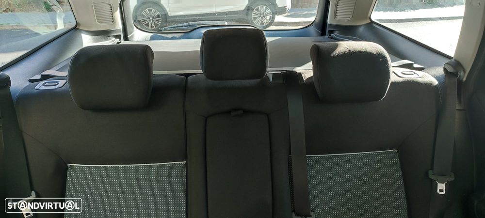 Ford Mondeo SW 1.8 TDCi ECOnetic - 19