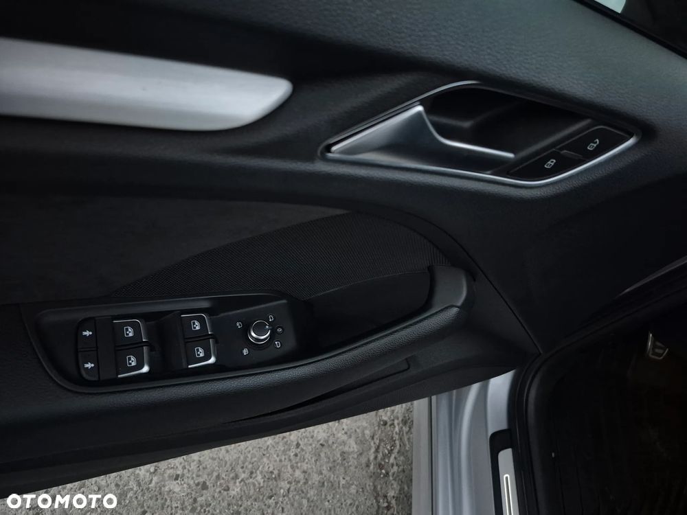 Audi A3 Sportback 35 TFSI Sport - 21
