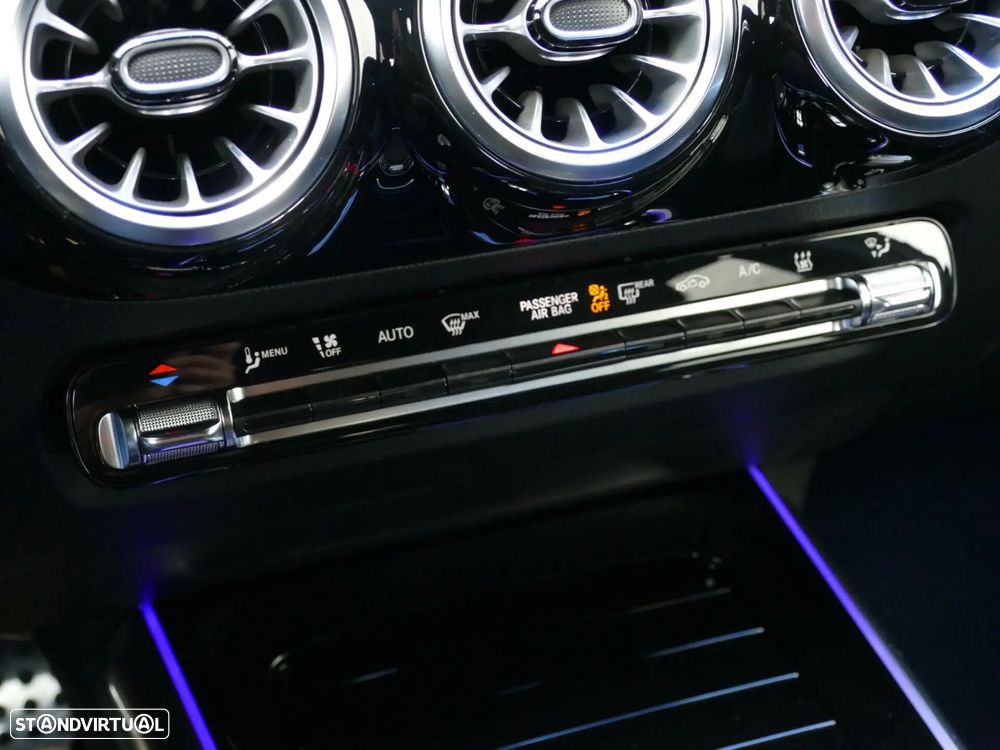 Mercedes-Benz GLA 250 e AMG Line - 23