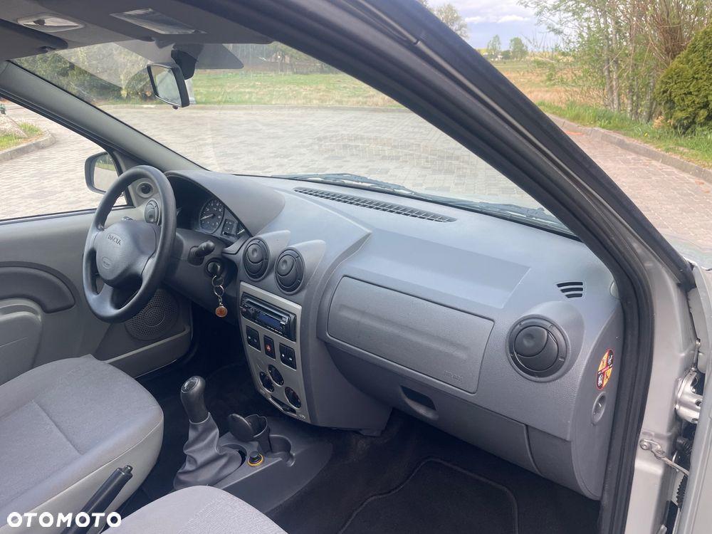 Dacia Logan 1.6 Ambiance - 27