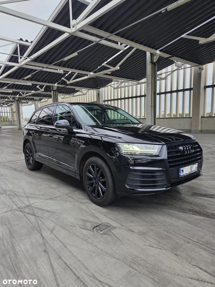Audi Q7 2018 photo 2
