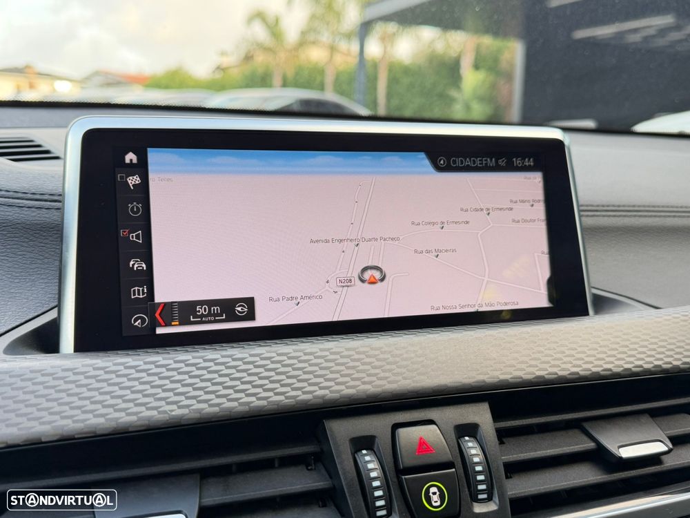 BMW X2 25 e xDrive Pack M - 32