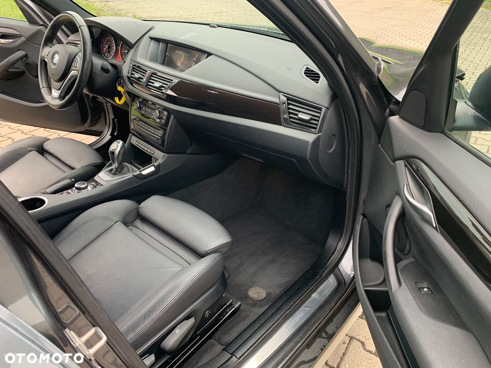 BMW X1 xDrive20d Sport Line - 17