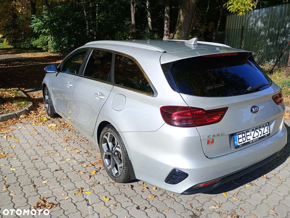 Kia Ceed 1.4 T-GDI L Business Line Plus - 13