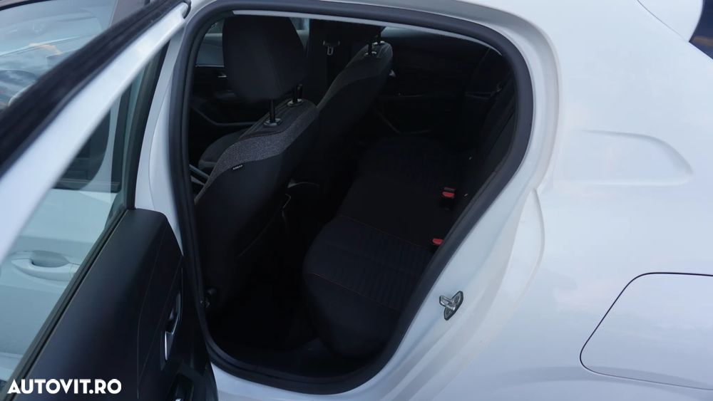 Peugeot 208 BlueHDi 100 GT - 8