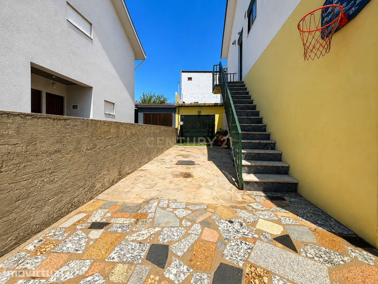 Andar de Moradia T2 - Guifões, Matosinhos - Grande imagem: 2/25