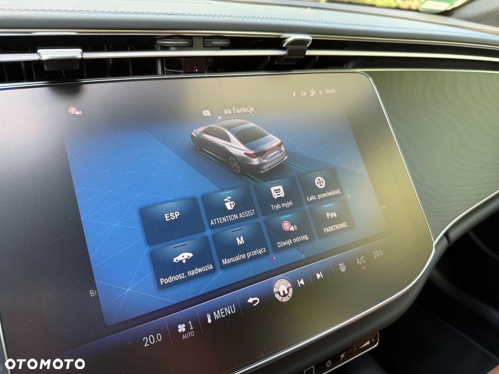 Mercedes-Benz Klasa E 220 d mHEV 4-Matic Avantgarde 9G-Tronic - 35