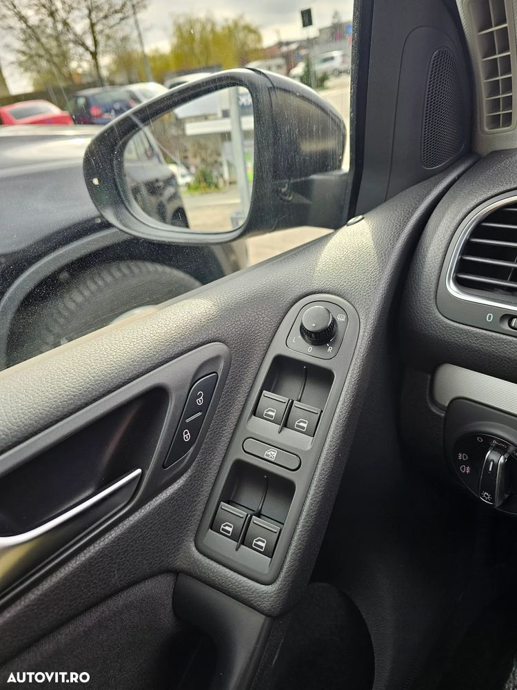 Volkswagen Golf 1.4 TSI Team - 27