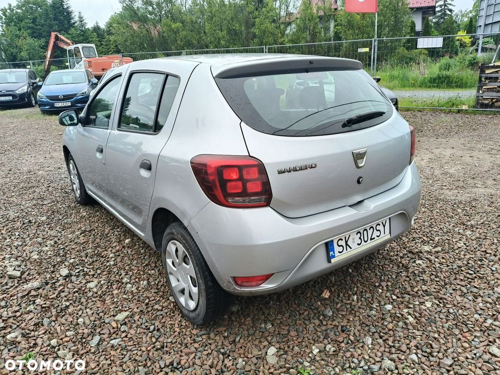 Dacia Sandero - 4
