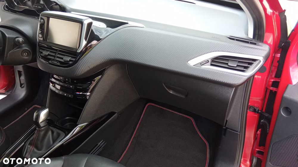 Peugeot 2008 PureTech 110 Stop&Start GT-Line Edition - 21