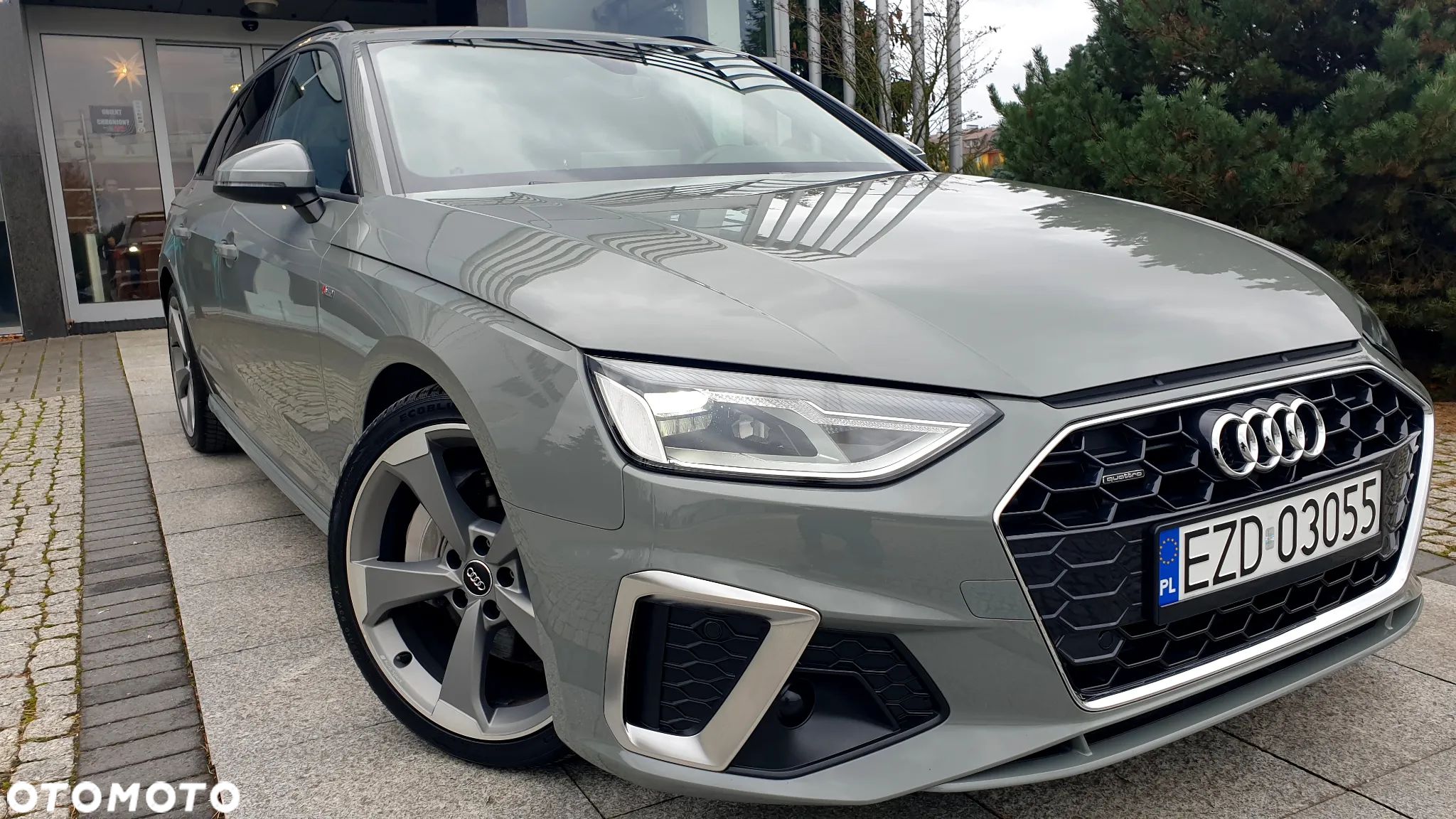 Audi A4 Avant 45 TDI quattro tiptronic S line - 1