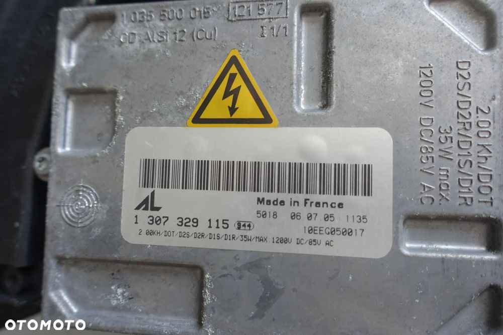 LAMPA LEWY PRAWY PRZÓD AUDI A4 B7 XENON - 11