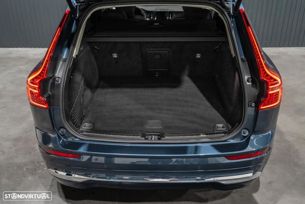 Volvo XC 60 T6 AWD Recharge Plus Bright - 55