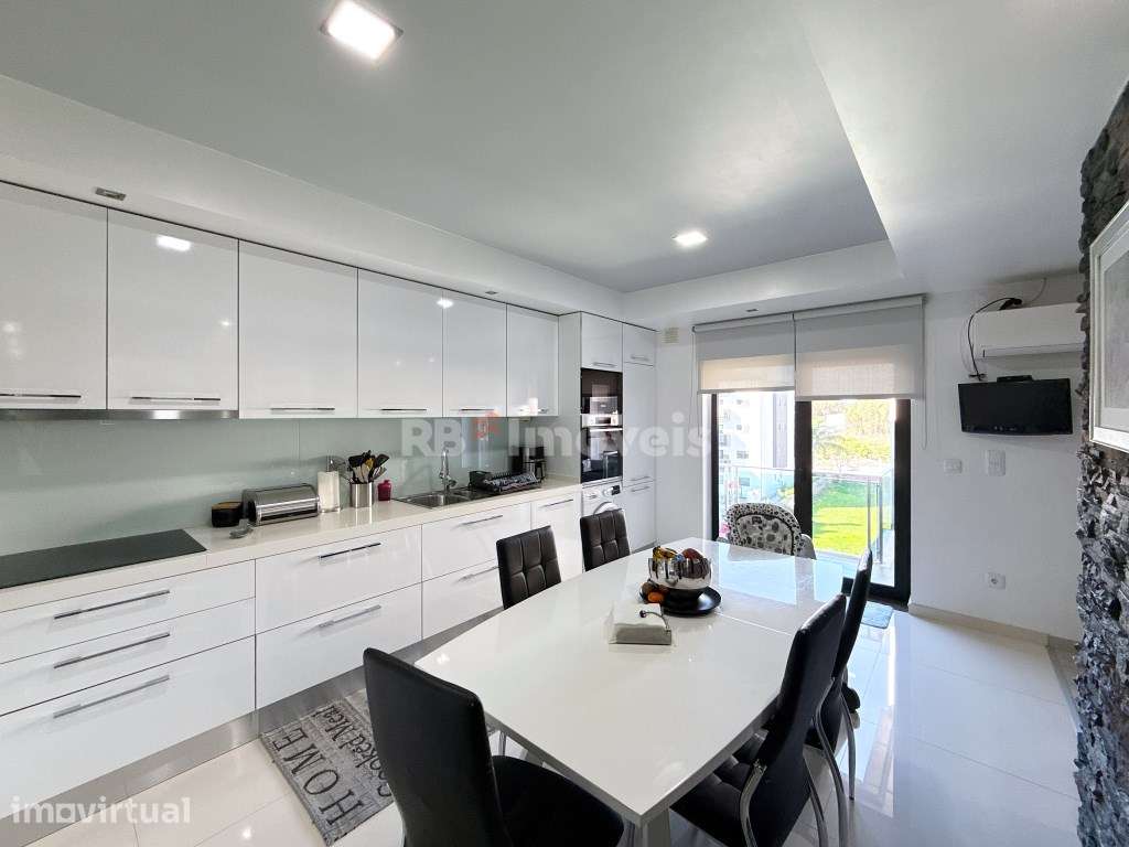 Magnífico T3 Duplex com Piscina e Churrasqueira em condomínio privado - Grande imagem: 5/60