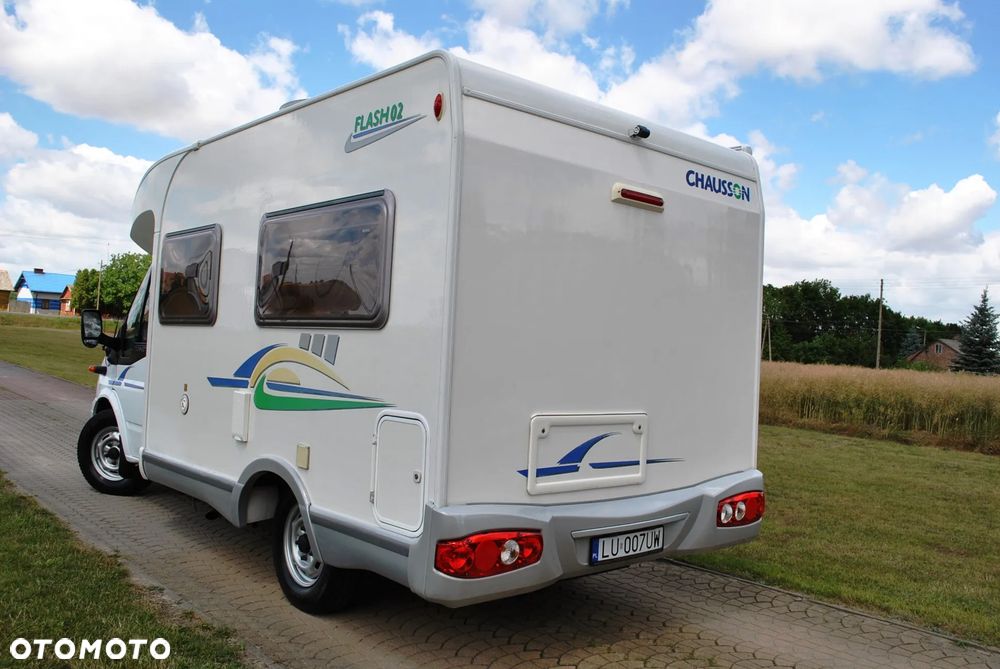 Chausson Ford Transit FLASH 02 Półintegra - 2