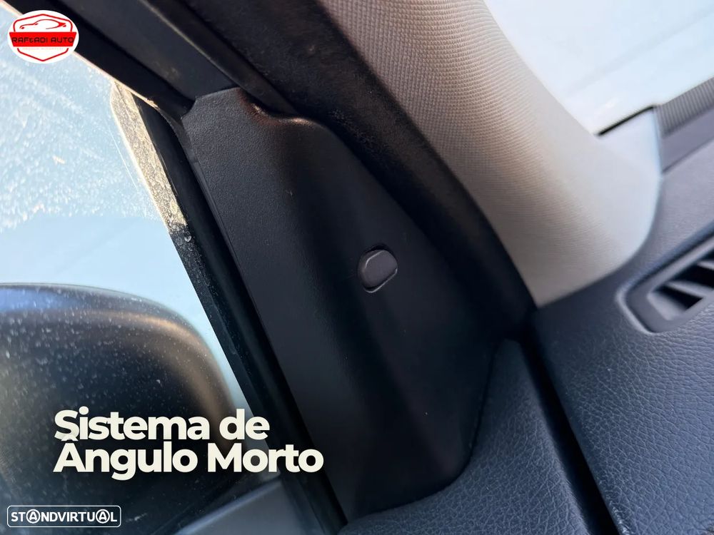 Nissan Qashqai 1.6 dCi N-Connecta Led Xtronic - 25