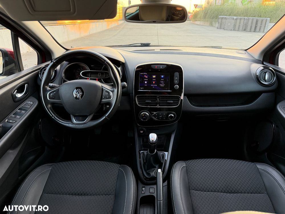Renault Clio - 13