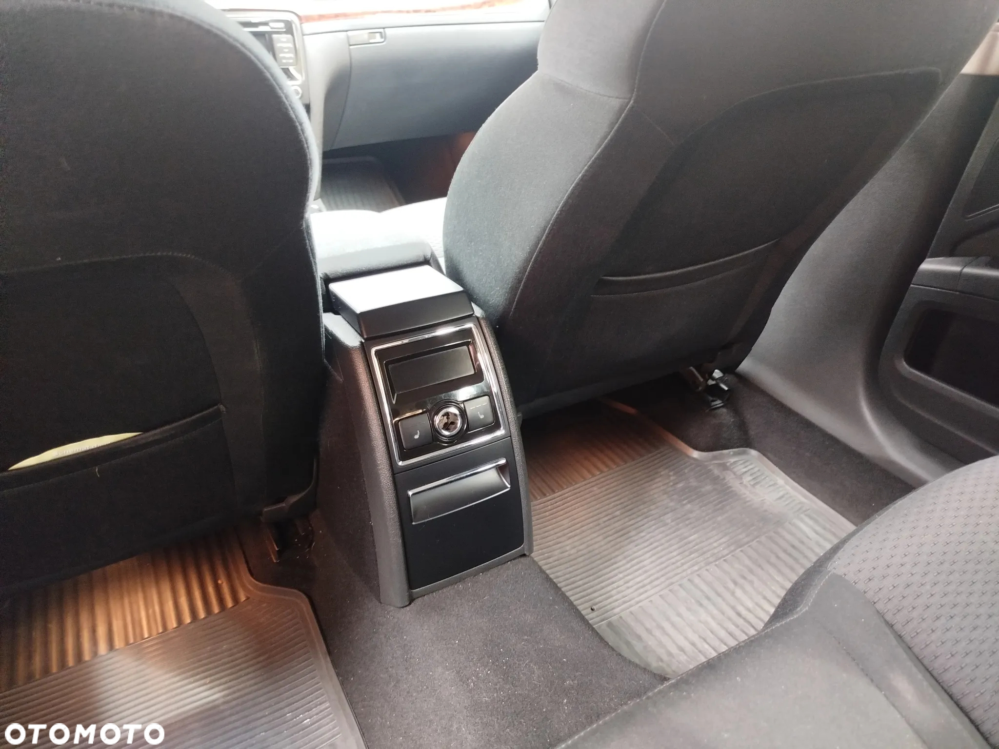 Skoda Superb - 5
