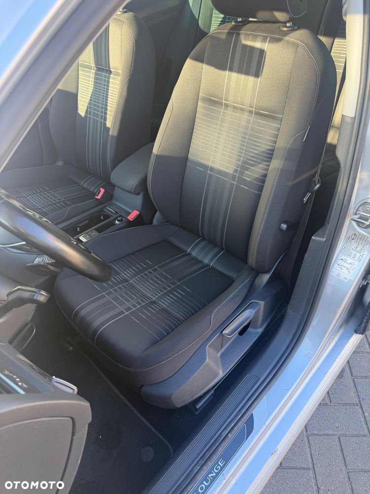 Volkswagen Golf 1.6 TDI BlueMotion Technology DSG Lounge - 16