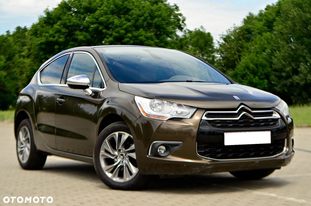 Citroën DS4 e-HDi 115 SoChic - 14