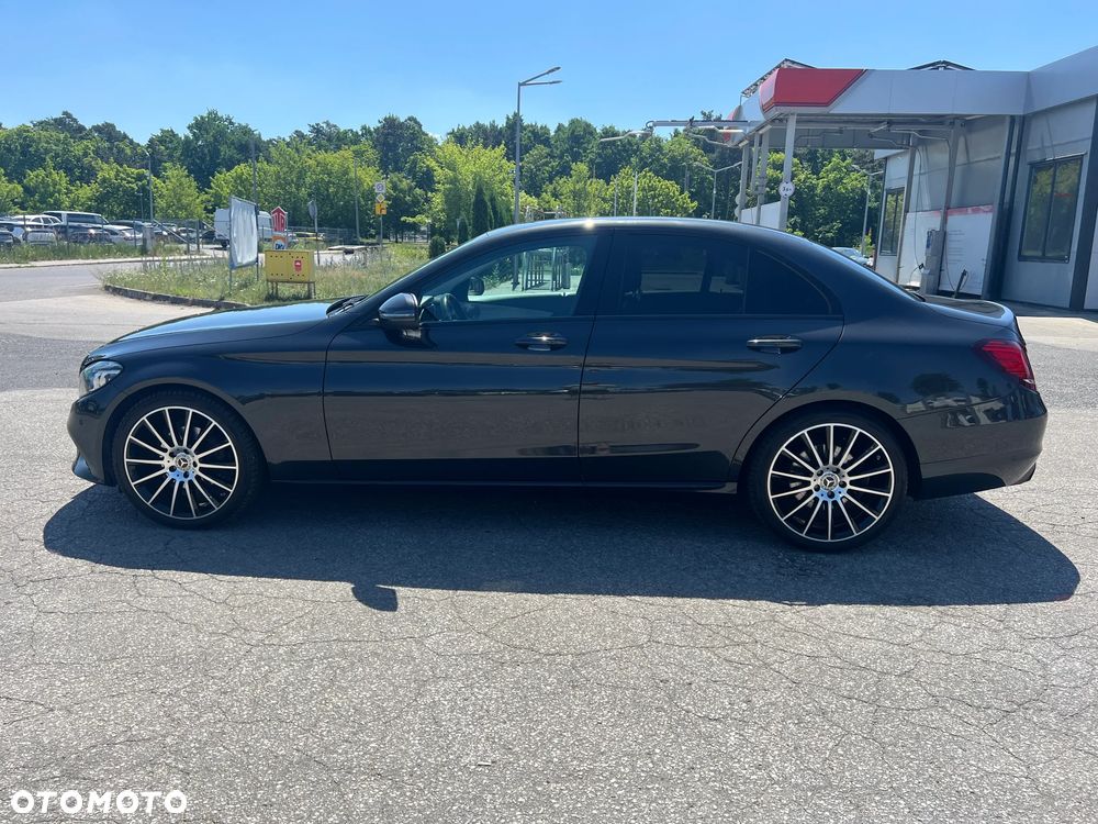 Mercedes-Benz Klasa C 200 d 9G-TRONIC - 7