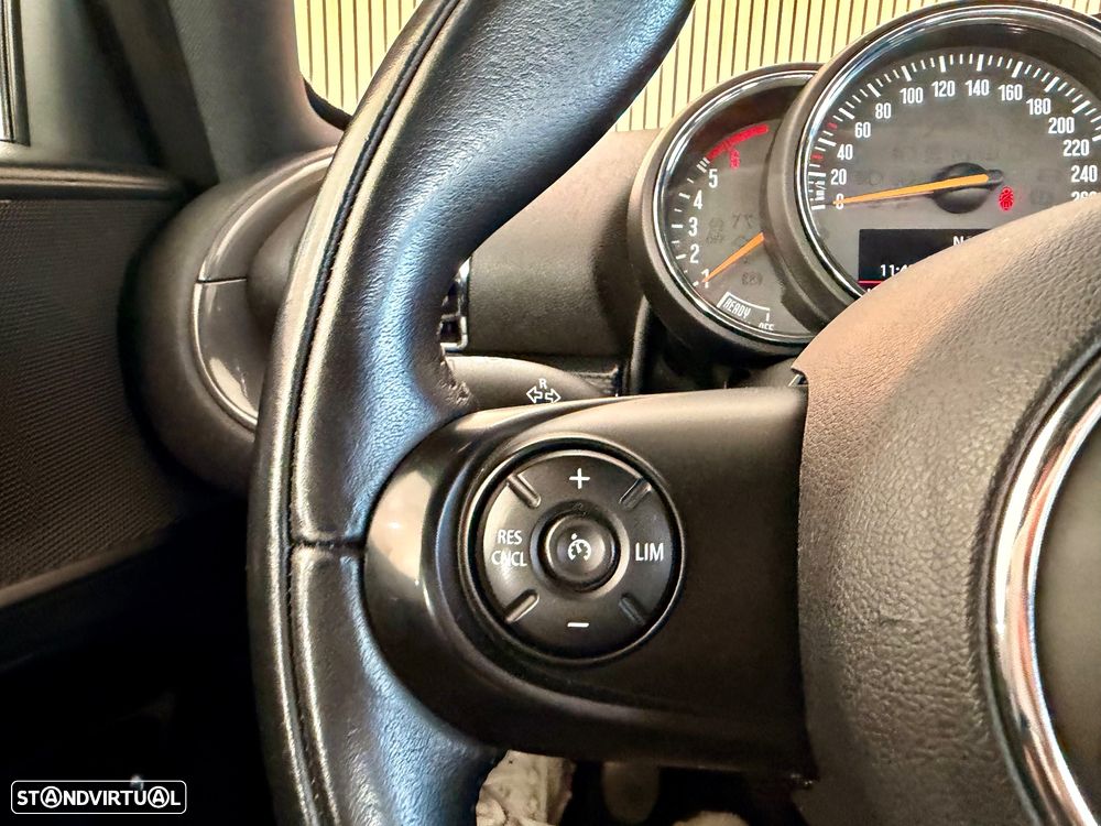 MINI Clubman Cooper D - 24