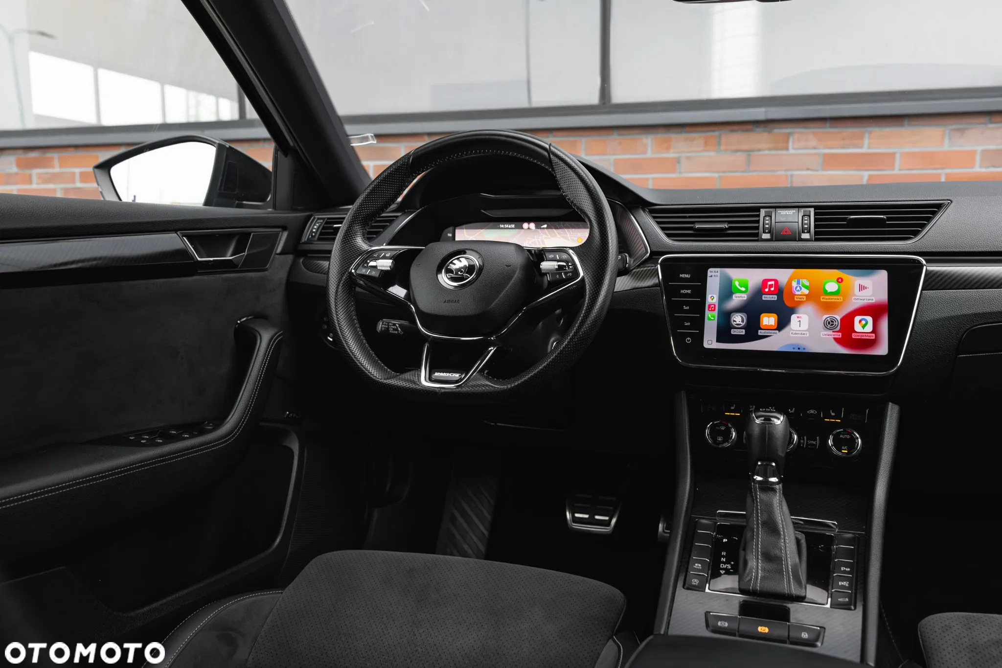Skoda Superb 2.0 TDI DSG Sportline - 20