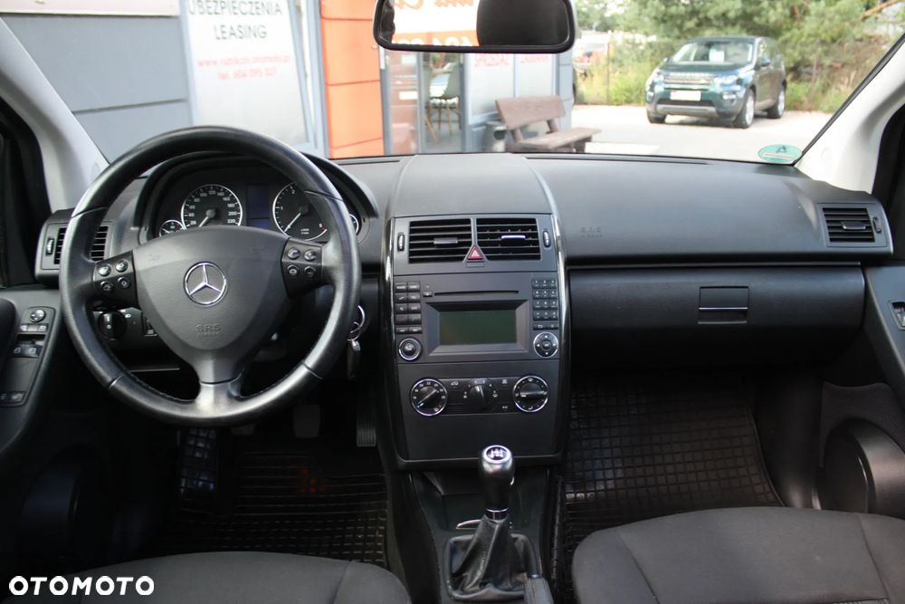 Mercedes-Benz Klasa A 160 CDI DPF BlueEFFICIENCY Special Edition - 19