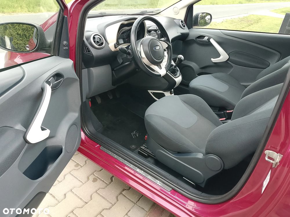 Ford KA - 8