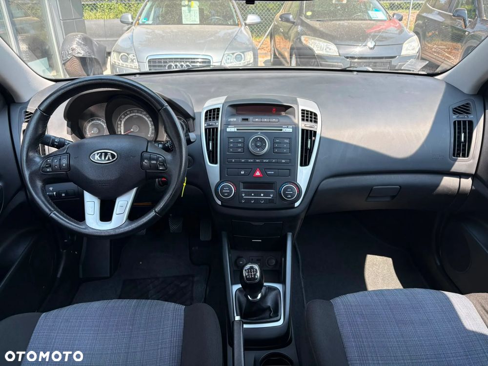 Kia Ceed 1.4 Optimum - 11