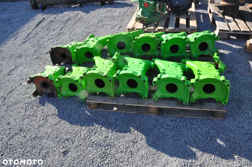 POCHWA OBUDOWA MOSTU MERLO NR 045568 - 2