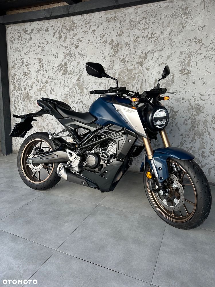 Honda CBR - 9