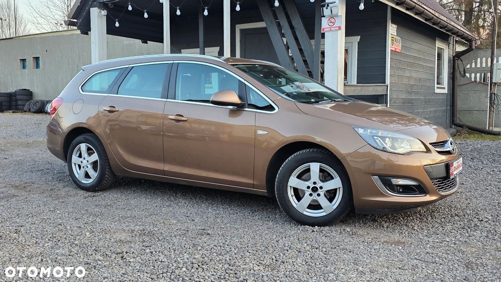 Opel Astra 1.4 T Cosmo - 3