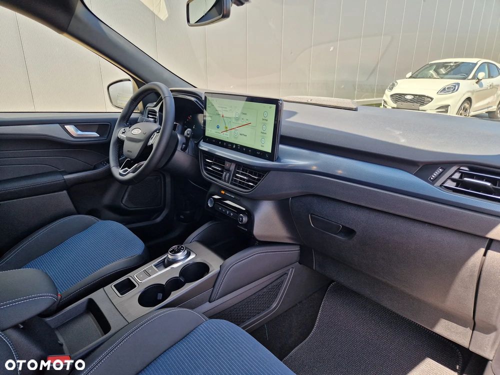 Ford Kuga - 13