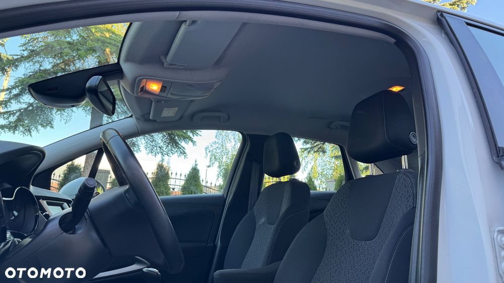 Opel Crossland X - 19